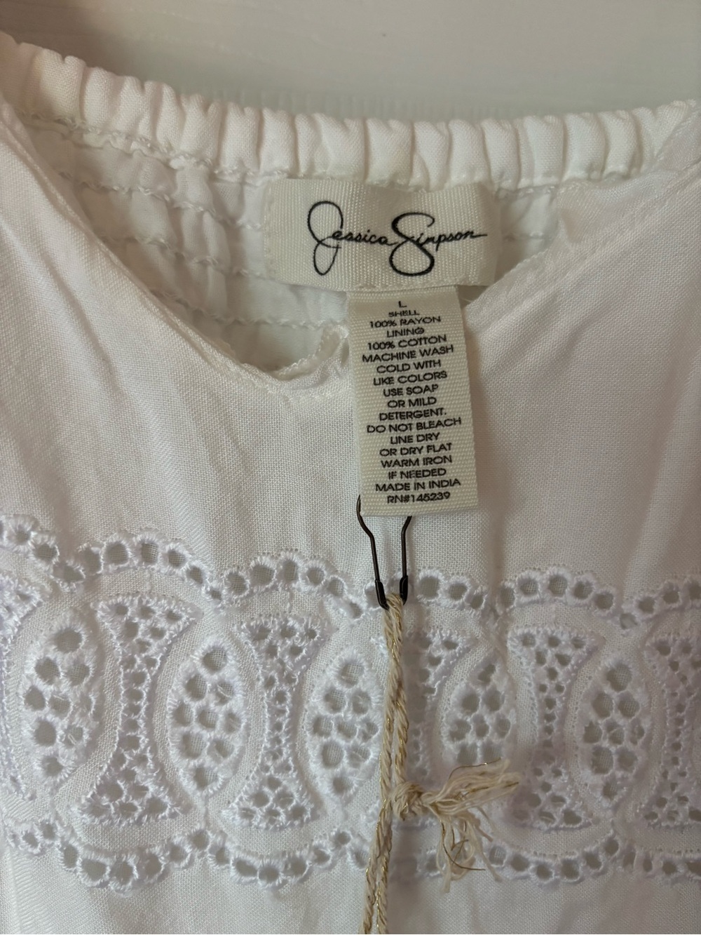 Jessica Simpson White Eyelet Tiered Maxi Dress - Picture 4 of 5